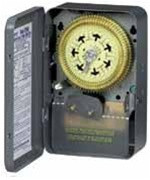 Mechanical Time Switch NEMA 1 - 125 V SPDT 2 Hour Minimum ON/OFF Times