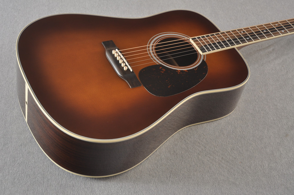 martin hd28v ambertone