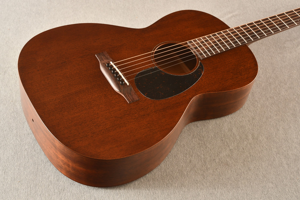 A Beautiful 000 12-fret Mahogany Martin – Custom Shop Acoustic Guitar 