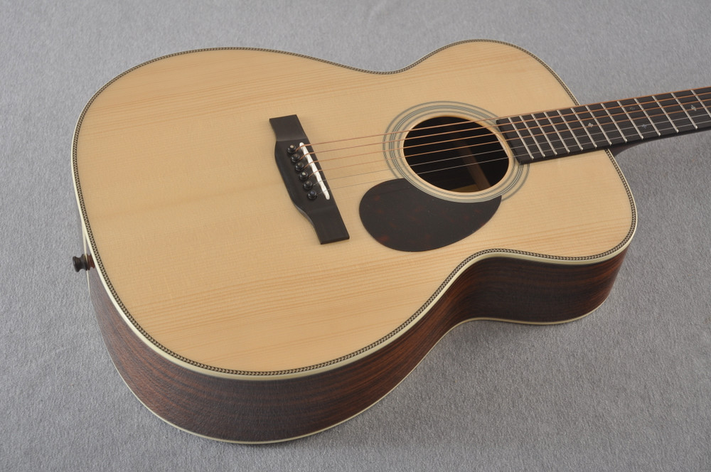 eastman orchestra guitar