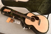 Martin Custom Shop 000-18 Walnut #2929847 - Case