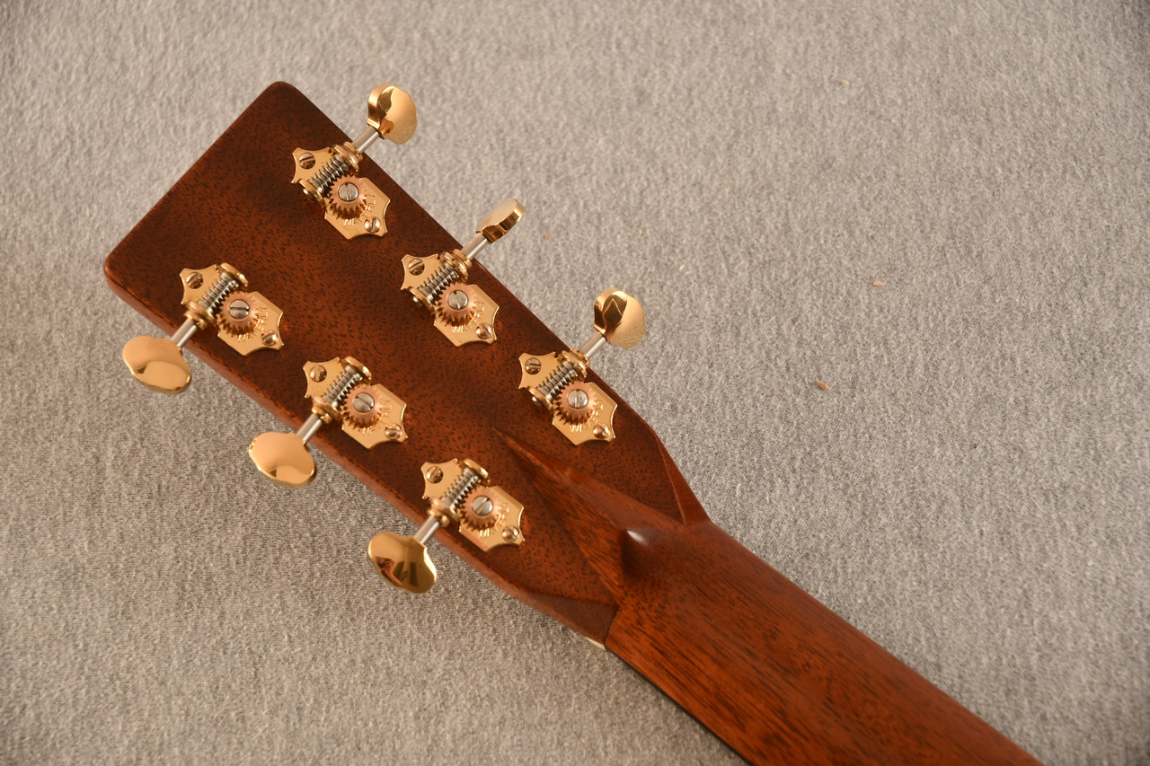 MARTIN HD-28V S/N16番台 iBeam Active MARTIN HD-28V S/N16番台 iBeam Active Martin HD-28V - Natural