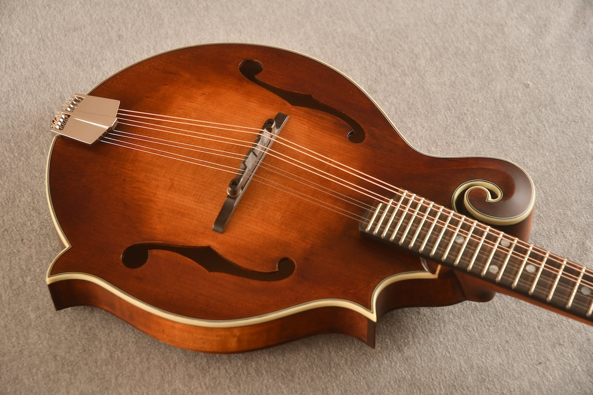 Eastman MD315-A-WN-AB F-Style Mandolin – Wide Nut