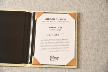 Gibson Murphy Lab 1942 Banner J-45 Light Aged Vintage Sunburst - View 3