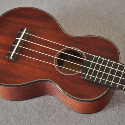 Eastman EU3S Soprano Ukulele – Solid Mahogany Top, Back & Sides - View 5