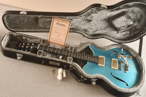 Eastman Romeo LA Hollowbody Archtop Electric Guitar – Blue, Seymour Duncan P-90