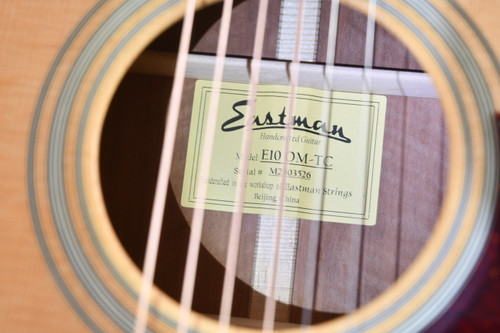 Eastman E10OM-TC Thermo-Cured Adirondack #M2303526 - Label 