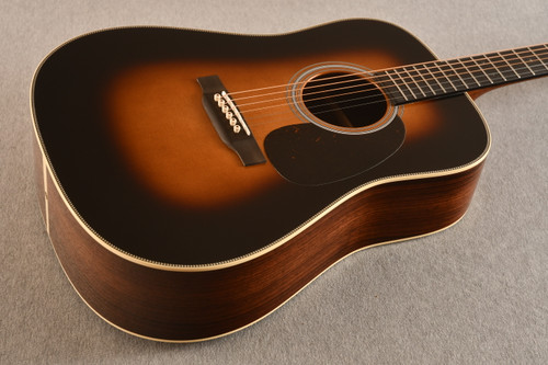 Martin HD-28 Sunburst Standard Dreadnought Acoustic #2871695 - Beauty