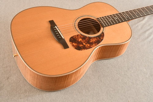 Boucher Guitar GR-HG-166T Torrefied 5A Flamed Maple 000 12 Fret