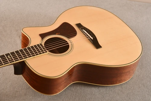 Eastman AC322CE Grand Auditorium Cutaway Acoustic Guitar - View 4