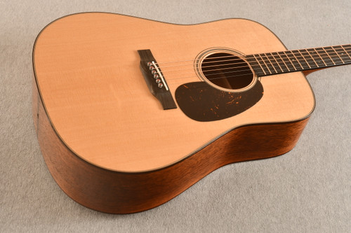 Martin D-18 Modern Deluxe Acoustic Guitar #2917052 - Beauty