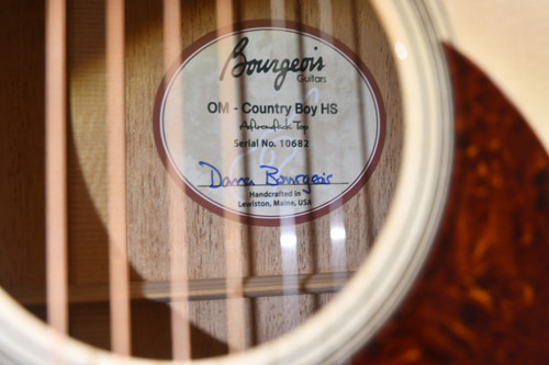 Bourgeois OM Country Boy HS #10682 - Label