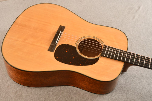 Martin Custom Shop D 18 Style McGuinn Style 7 String Bear Claw Sitka #2942907 - Top