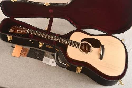 Martin Custom Shop D 18 Style Adirondack RW Binding #2978812 - Case