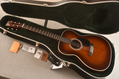 2025 Martin OM-28 Ambertone #2953587 - Case