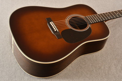 2023 Martin Custom Shop D-28 Adirondack Ambertone #2767227 - Beauty