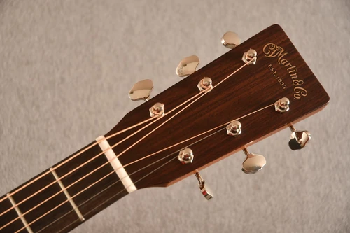 Martin Custom Shop 00-18 Adirondack (1 11/16 Nut) #3053207 — Acoustic Guitar - View 5