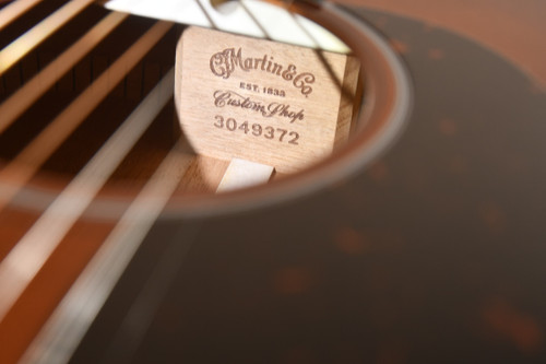 Martin Custom Shop D-18 Adirondack Ambertone #3049372 — Dreadnought Acoustic Guitar - View 2