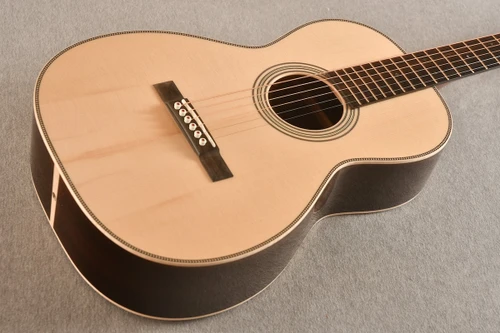 Martin Custom Shop 012-28 Modern Deluxe Adirondack (12-Fret) #3042116 — Acoustic Guitar - View 4