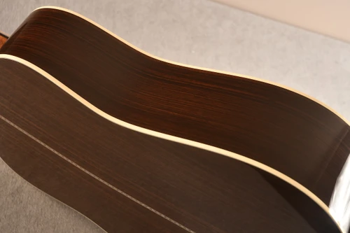 Martin Custom Shop HD-28 (1 11/16 Nut) #3053206 — Ambertone Dreadnought - View 5