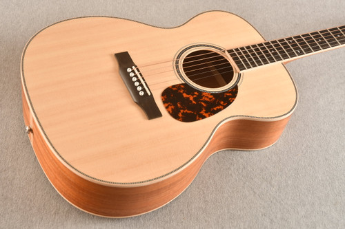 2025 Larrivee OM-40 #142950 - Beauty