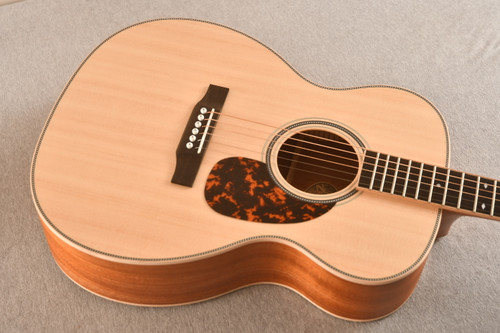 2025 Larrivee OM-40 #142950 - Top