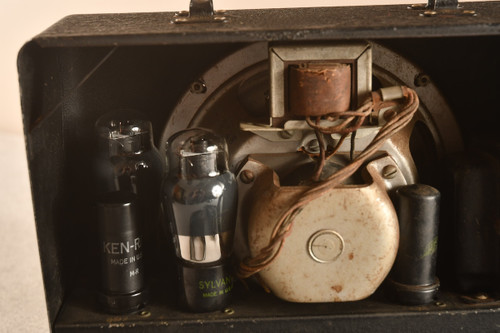 1930's Rickenbacker Black Metal Box - Vintage Guitar Amplifier - Tube