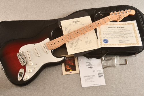 2015 G&L Legacy Strat Redburst #CLF072935 - Case