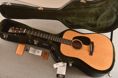 Martin D-18 #3022988 - Case