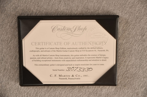 Martin Custom Shop 000-18 (1 11/16” Nut) #3073330 — Acoustic Guitar - View 2