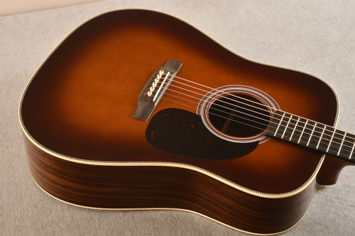2025 Martin Custom Shop HD-28 Engelmann Ambertone #2863112 - Top