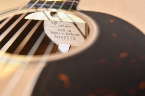 Martin 000-18 Modern Deluxe #3042272 — Acoustic Guitar - View 3