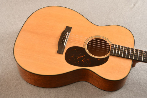 Martin 000-18 (2025) #2982711 — Top