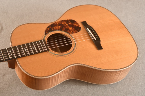 Boucher Guitar GR-HG-166T (2025) Torrefied 5A Flamed Maple 000 12 Fret - Top Angle