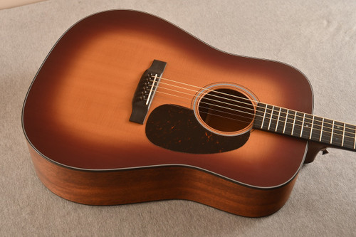 Martin D-18 Satin Burst (2024) K&K Pickup #2819353 — Top