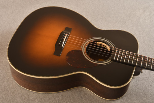 Eastman E20OM-TC-SB (2024) Acoustic Electric #M2315167 — Top