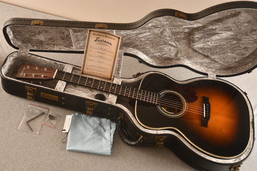 Eastman E20OM-TC-SB (2024) Acoustic Electric #M2315167 — Case