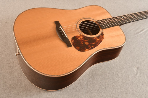 Boucher SG-52-V — Top Angle