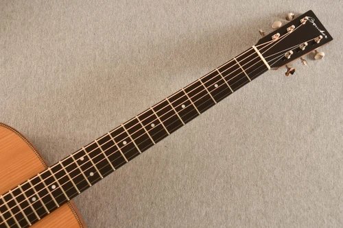 Boucher SG-41-V Vintage Pack — Neck