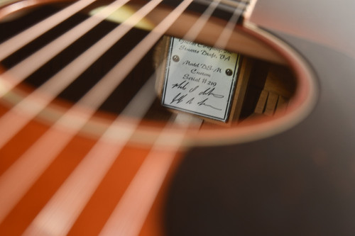 Huss & Dalton DS-M Custom 12 Fret (1999) - View 4