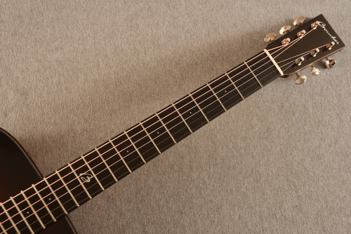 Boucher BG-42T-BG Burst (2026) — Neck