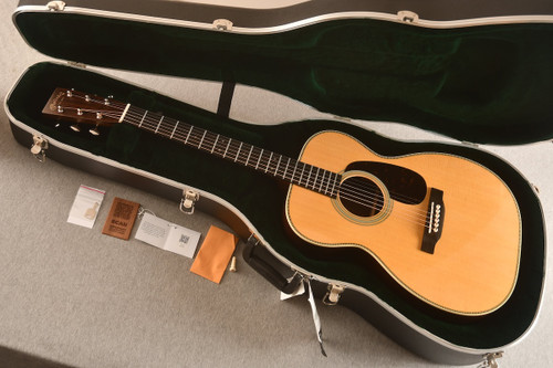 Martin 00-28 (2025) #3004153 — Small Body Acoustic Guitar