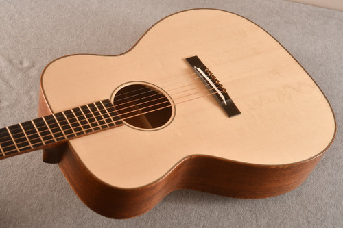 Martin Custom Shop 0000-18 Italian Alpine M-18 (2025)