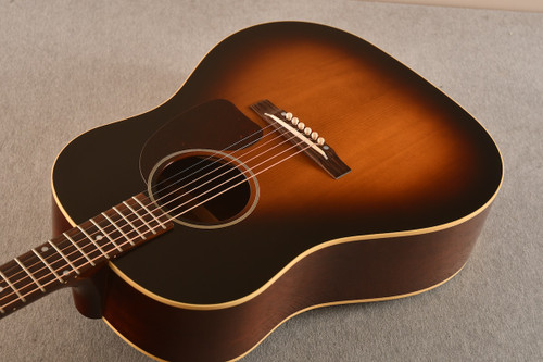 Gibson 1942 Banner J-45 (2024)