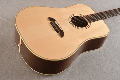 Alvarez Yairi DYM72 — Beauty