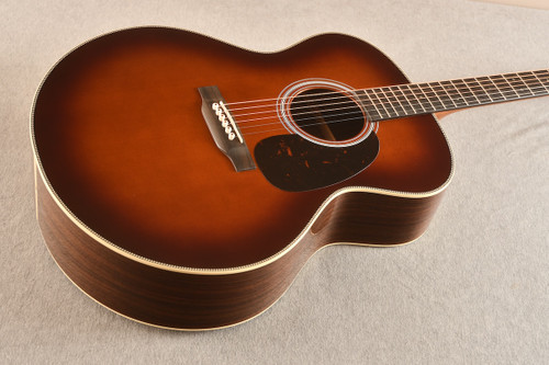 Martin Custom Shop GJ-28 Ambertone (2025) — Top