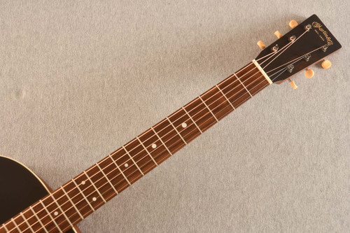 Martin 00L-17 Sunburst (2016) — Neck