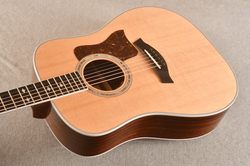 Taylor Legacy 810e (2024) — Top Angle