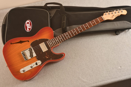 G&L USA ASAT Classic Bluesboy Thinline Tele — Gigbag