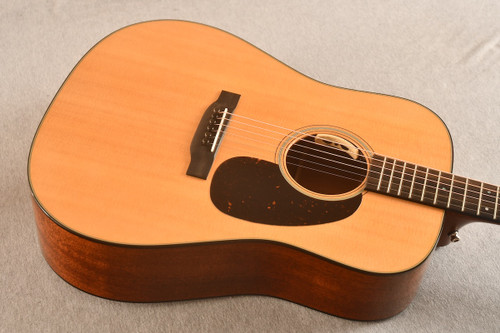 Martin D-18 LR Baggs Refresh (2024) — Top 2